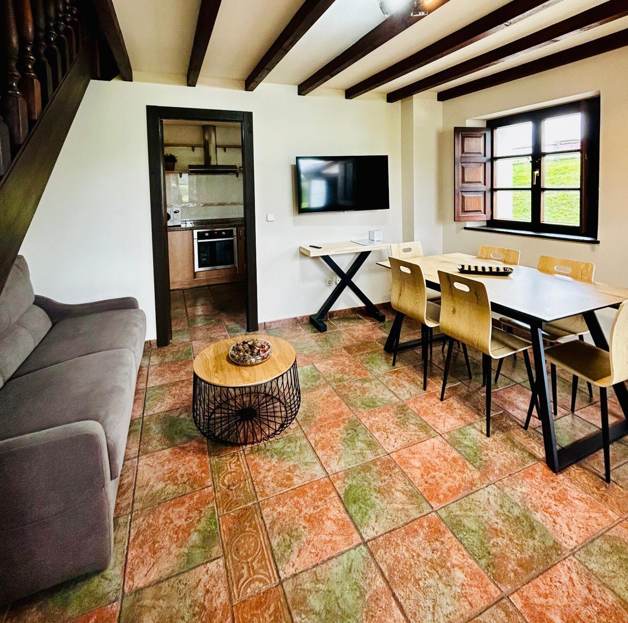 Casa La Maestra Arriondas